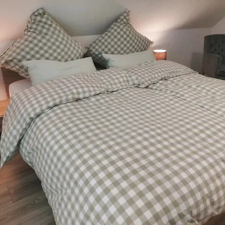 Cozy In Der Heide, Zentral Und Ruhig Апартаменты Шнефердинген